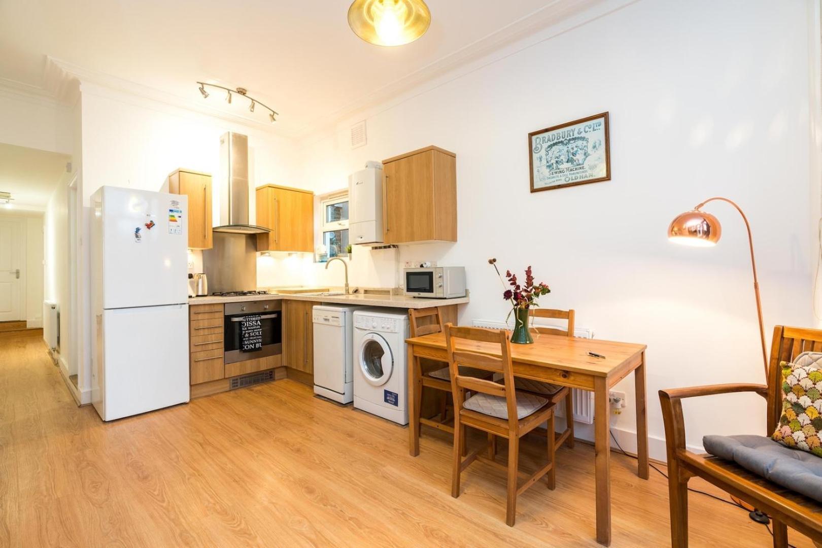 Apartment New Stylish 1 Bedroom Flat With Garden | London